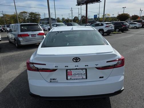 2026 Toyota Camry SE