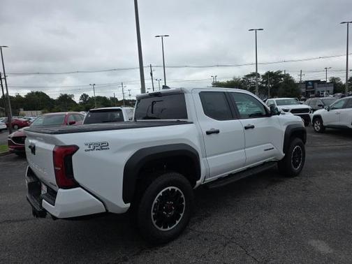 2025 Toyota Tacoma TRD Off Road