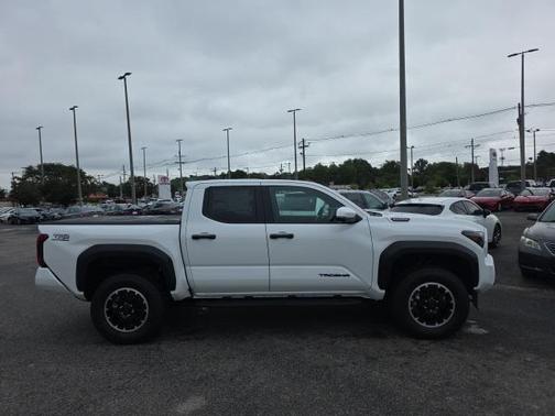 2025 Toyota Tacoma TRD Off Road