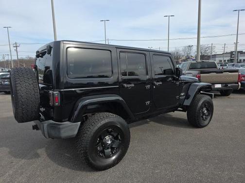 2016 Jeep Wrangler Unlimited Sahara