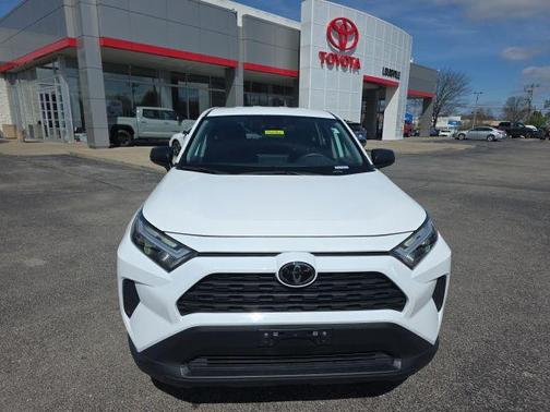 Ice Cap 2024 Toyota RAV4 LE