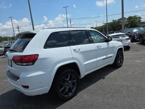 2021 Jeep Grand Cherokee 80th Anniversary 4X4