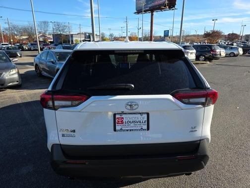 2024 Toyota RAV4 LE