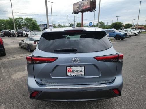 2021 Toyota Highlander Limited