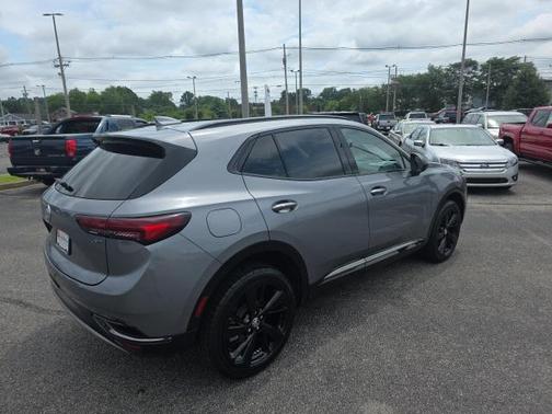 2022 Buick Envision FWD Preferred