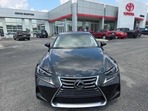 2018 Lexus IS 300 Base