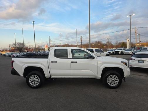 2026 Toyota Tacoma SR