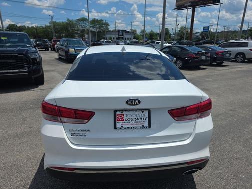 Snow White Pearl 2017 Kia Optima LX