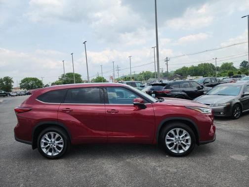 2022 Toyota Highlander Limited