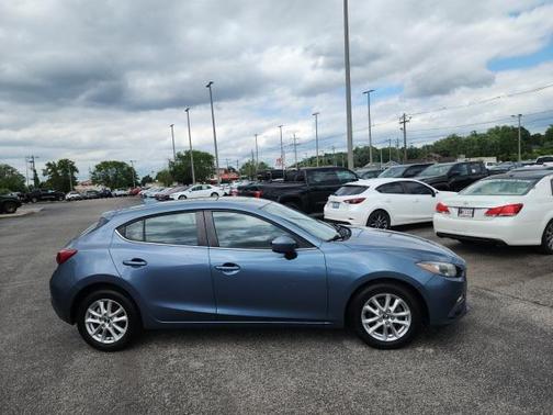 2015 Mazda Mazda3 i Touring