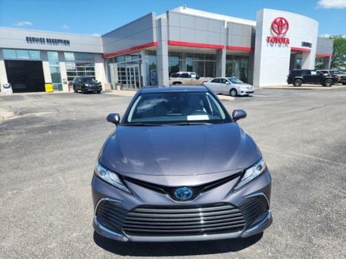 2023 Toyota Camry Hybrid XLE