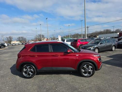 2024 Hyundai VENUE Limited