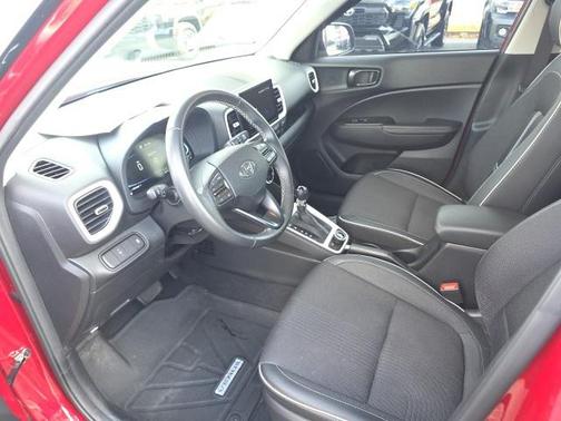 2024 Hyundai VENUE Limited