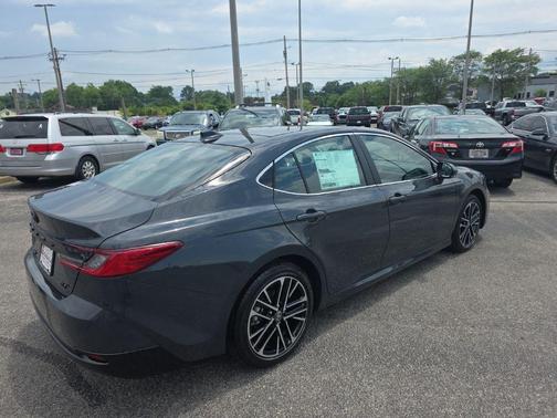 L7 2026 Toyota Camry XLE