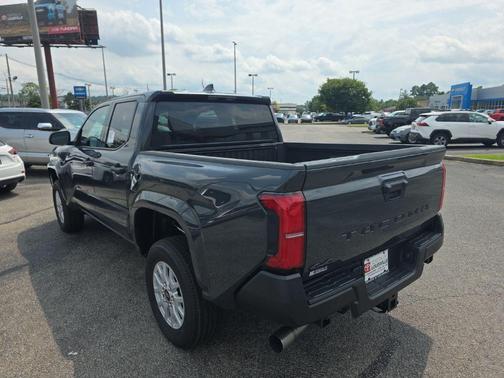 L7 2026 Toyota Tacoma SR