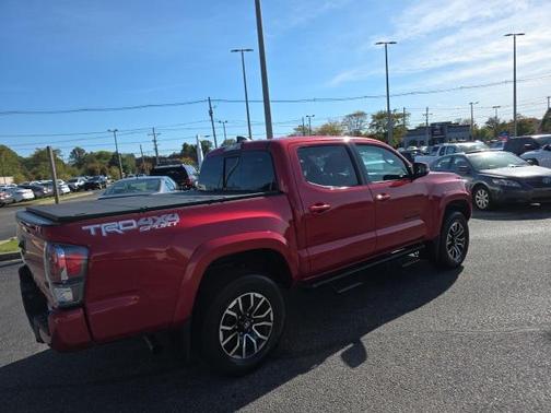 2022 Toyota Tacoma TRD Sport