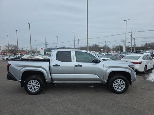 2024 Toyota Tacoma SR
