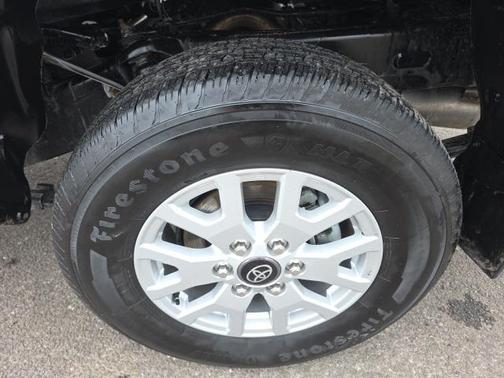 2024 Toyota Tacoma SR