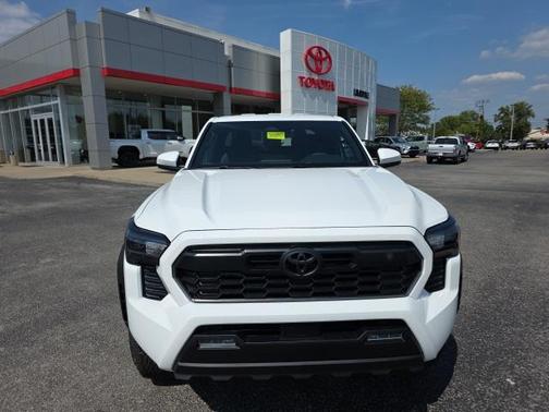 2025 Toyota Tacoma TRD Off-Road