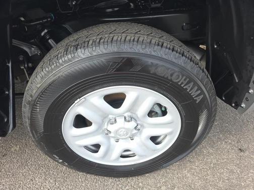 2025 Toyota Tundra SR