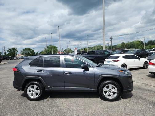 2021 Toyota RAV4 Hybrid LE