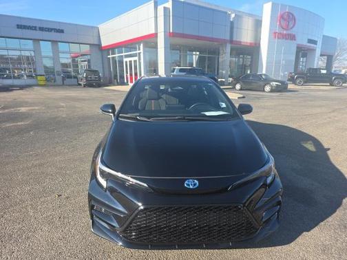 2023 Toyota Corolla Hybrid SE