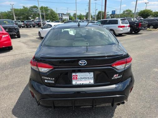 2023 Toyota Corolla Hybrid SE