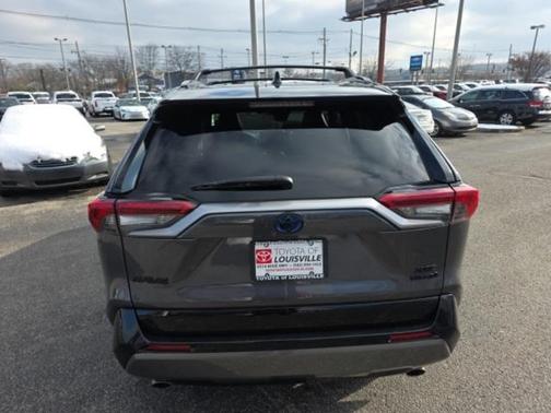 2021 Toyota RAV4 Hybrid SE