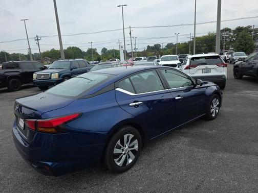 2024 Nissan Altima S FWD