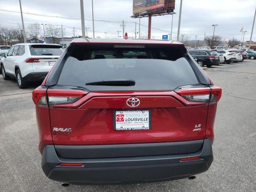 2024 Toyota RAV4 LE