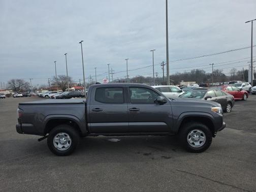 2022 Toyota Tacoma SR