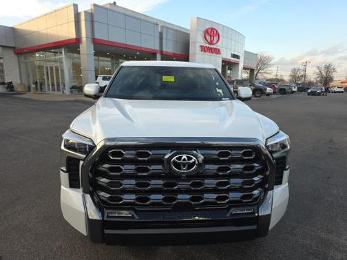 2026 Toyota Tundra Hybrid Platinum