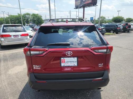 2023 Toyota RAV4 XLE Premium
