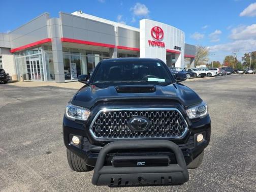 2018 Toyota Tacoma TRD Sport