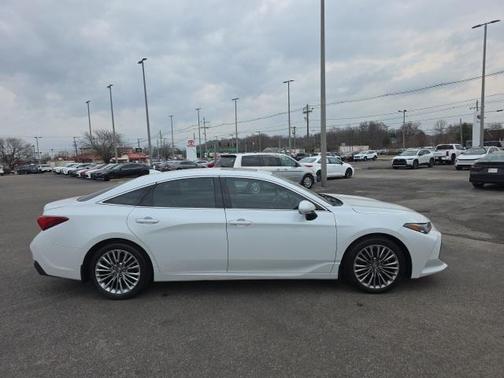 2019 Toyota Avalon Limited