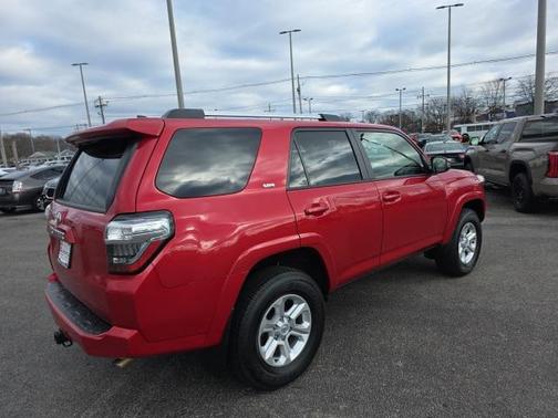 2024 Toyota 4Runner SR5