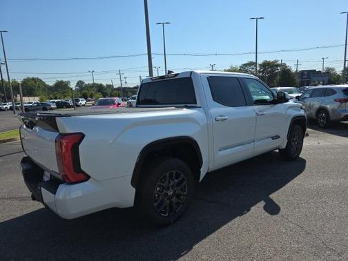 2026 Toyota Tundra Hybrid Platinum