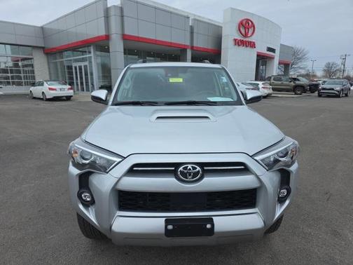 2024 Toyota 4Runner TRD Off Road
