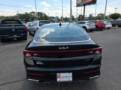 2022 Kia K5 GT-Line