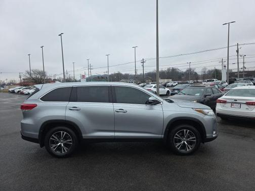 2019 Toyota Highlander LE Plus