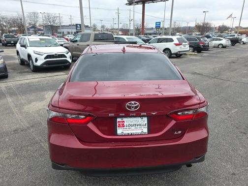 2022 Toyota Camry LE