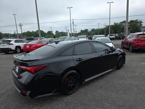 2020 Toyota Avalon TRD