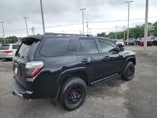 2023 Toyota 4Runner TRD Off Road