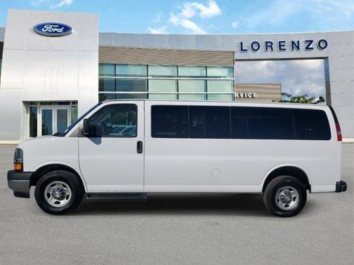 2021 Chevrolet Express 3500 LT