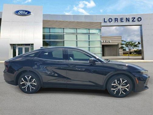 2023 Toyota Crown Limited