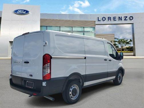 2025 Ford Transit-150