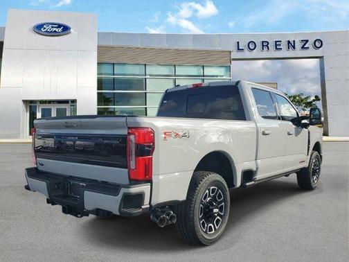 Avalanche 2026 Ford F-250 Platinum