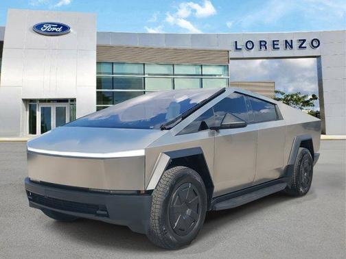 2025 Tesla Cybertruck Base