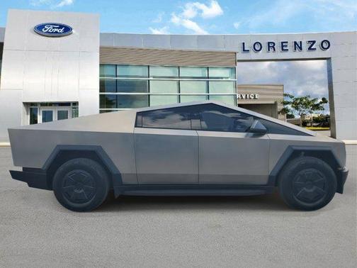 2025 Tesla Cybertruck Base