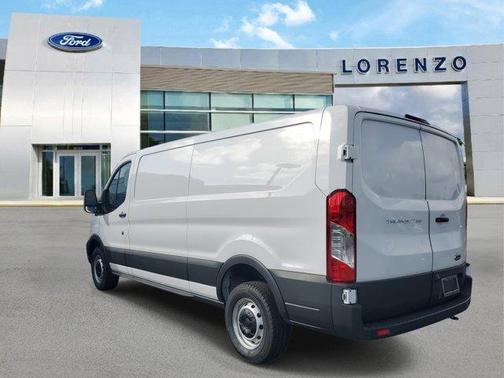 2025 Ford Transit-150